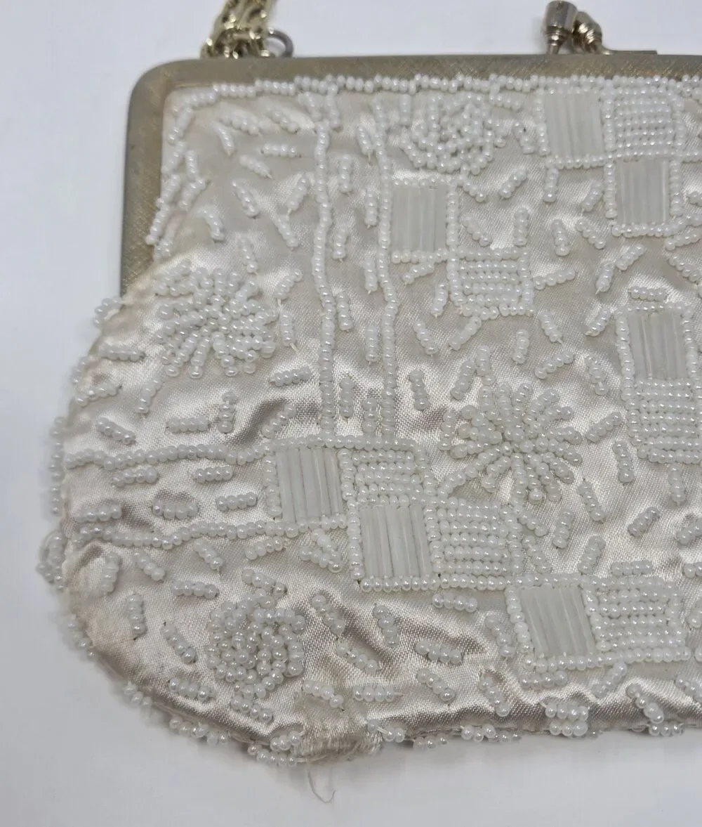 Vintage La Regale Beaded Evening Purse‎ Ivory Satin Kiss Lock Hong Kong Wedding
